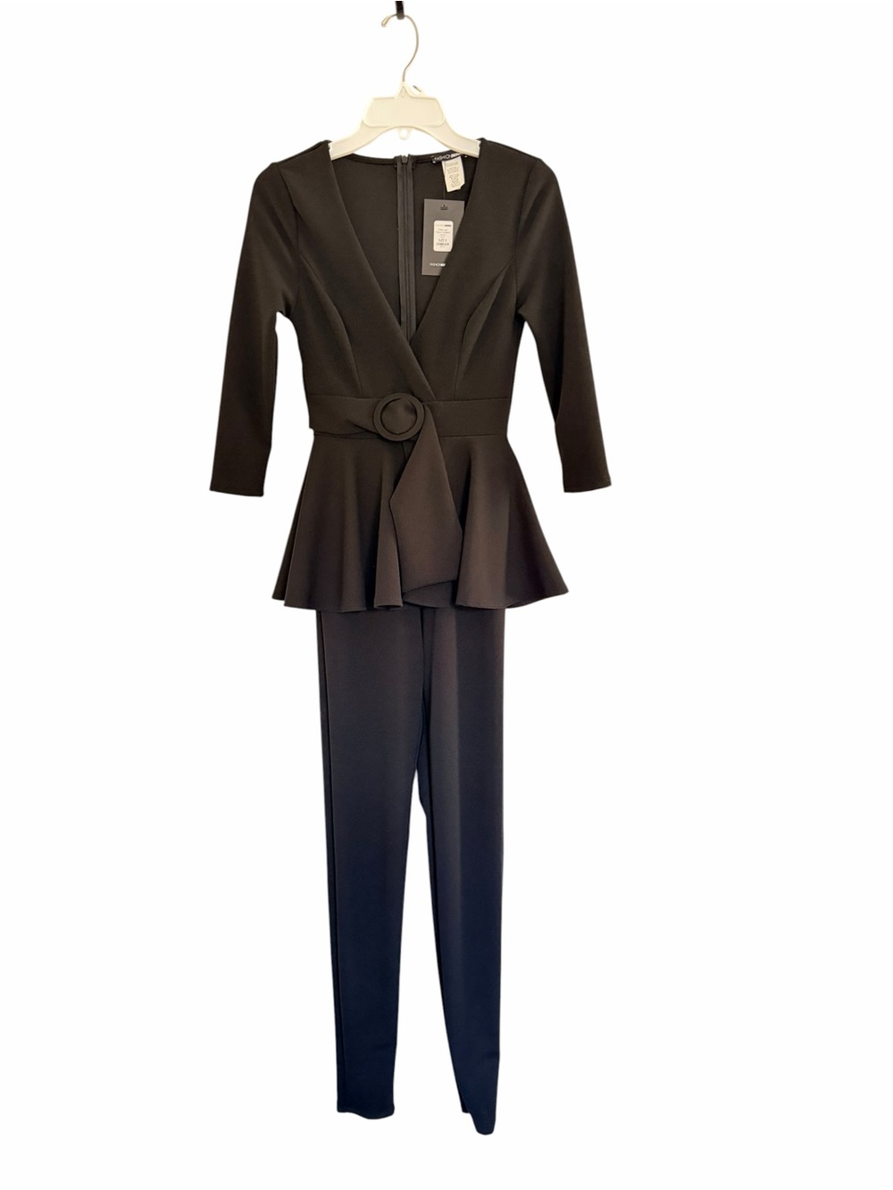 🖤 NWT Fashion Nova “Pretty Lady” Peplum Jumpsuit – Size Small
